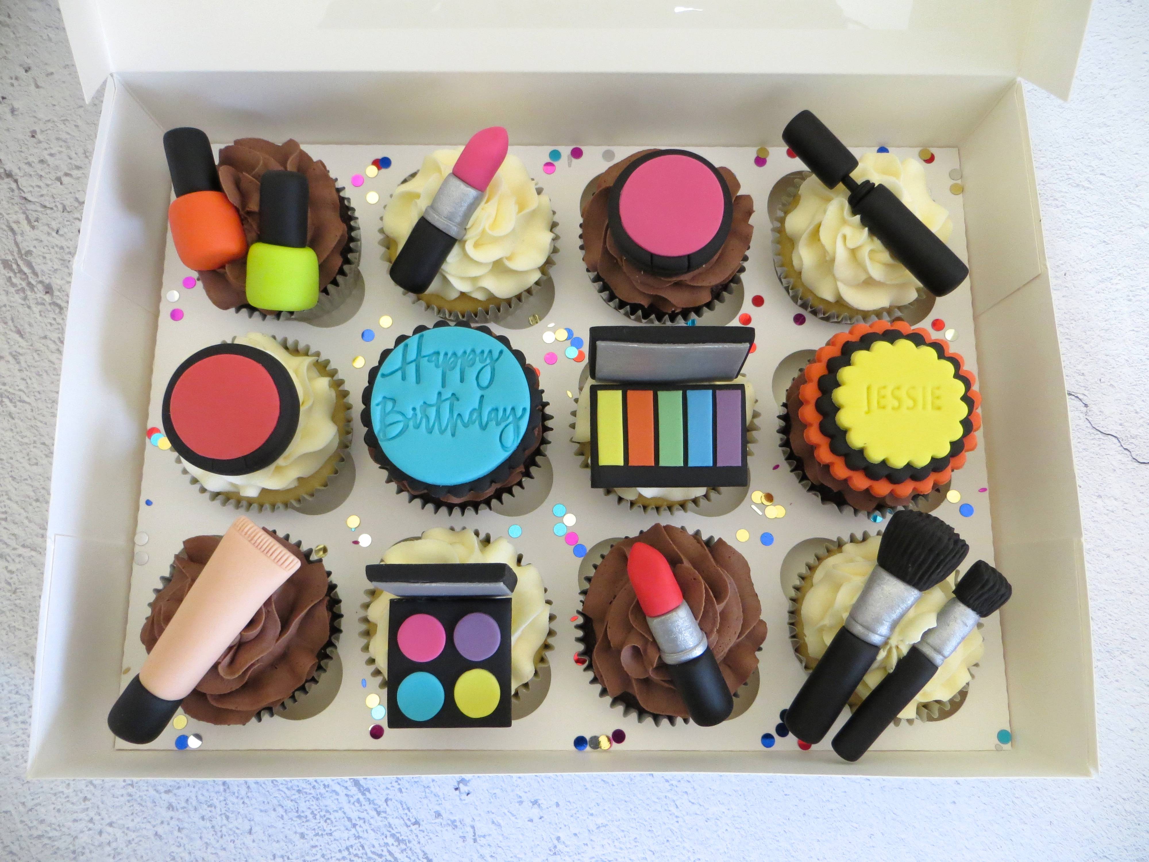 Make up themed Birthday Cupcakes