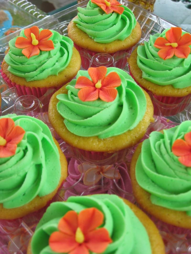 Hibiscus Cupcakes