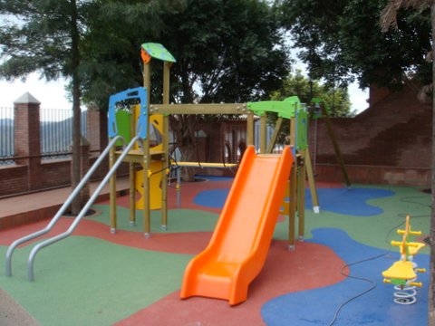 Childrens' Playground Refurbishment