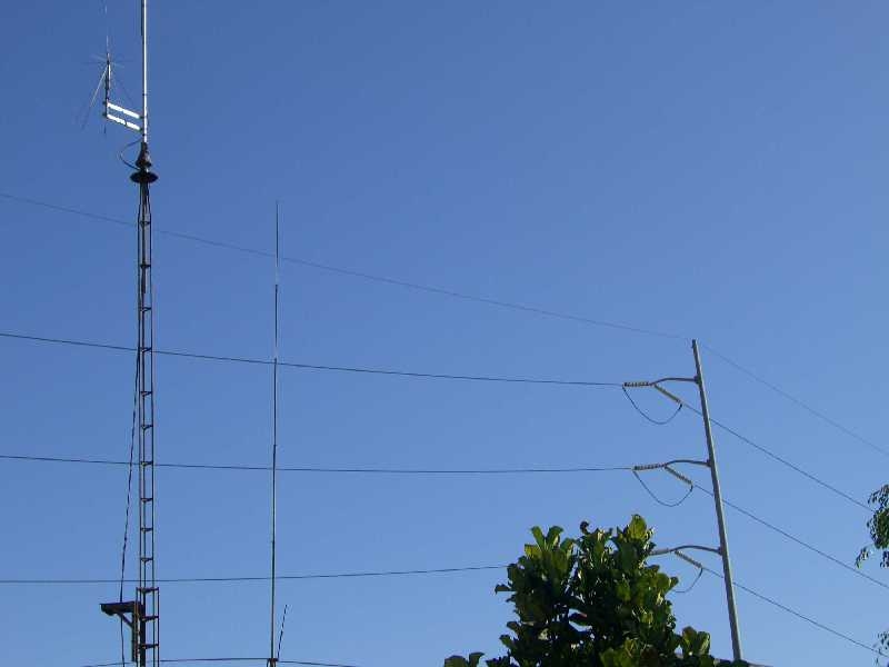 Ants and H/V pole looking S