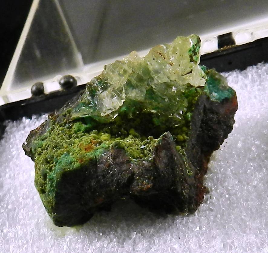 April 2012 Mystery Mineral Photo 4