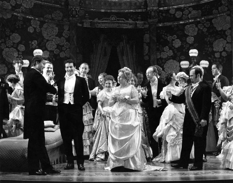 La Traviata, Pacific Opera Victoria, Fall 2001