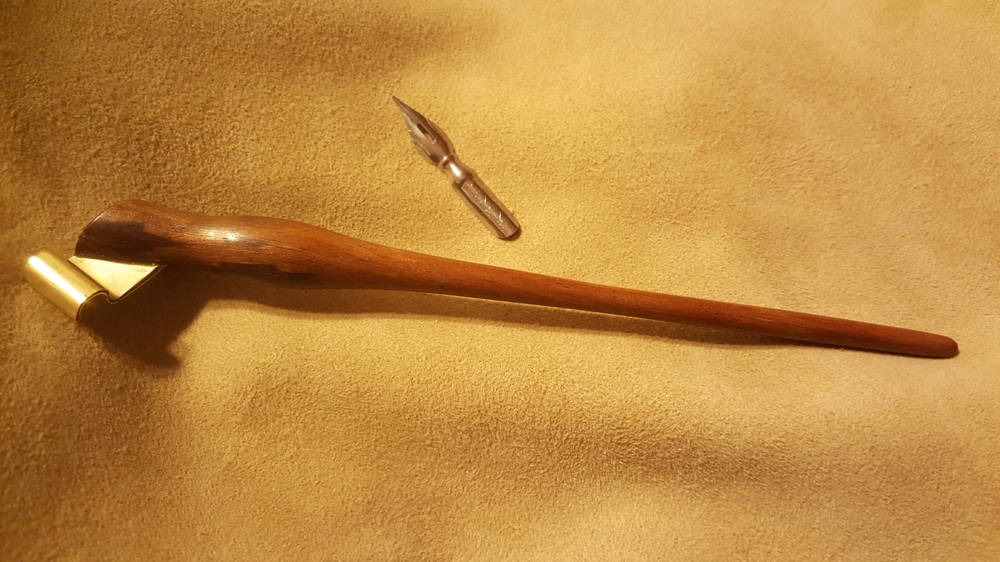 Right Oblique Dip Pen Holder - Cocobolo wood