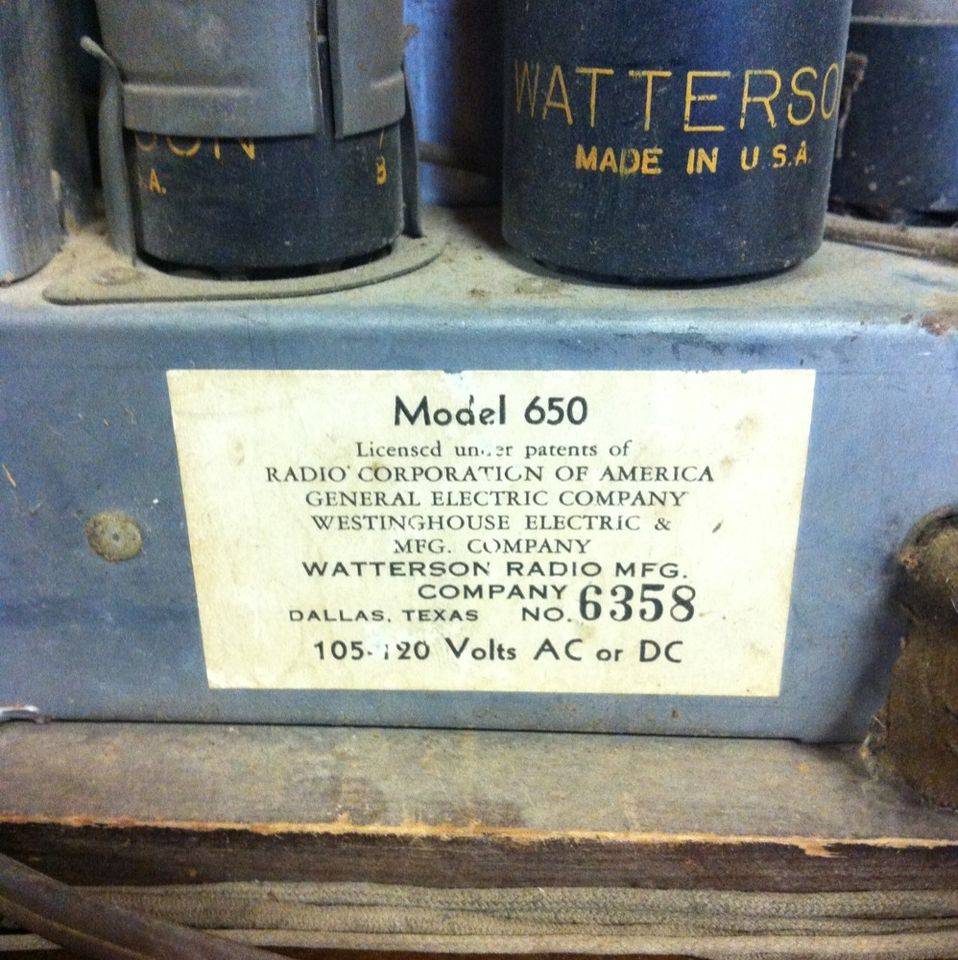 Rare Antique 1937 Watterson Wood Tube Radio