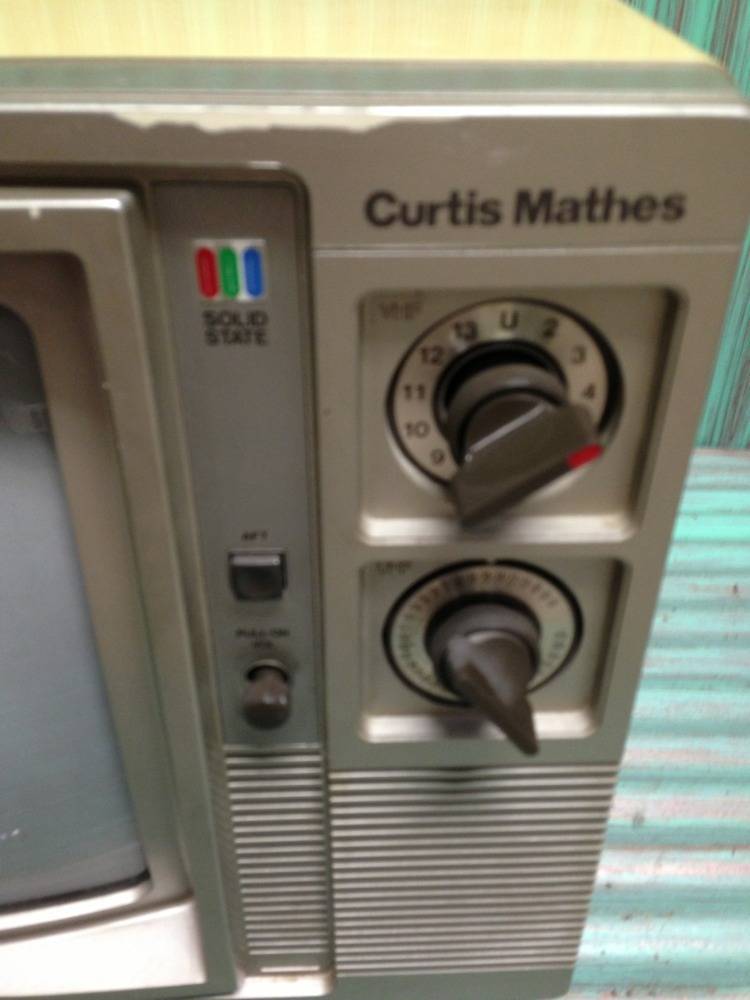 Vintage Curtis Mathes 1982 Portable Colored television. Model number H1330MA.