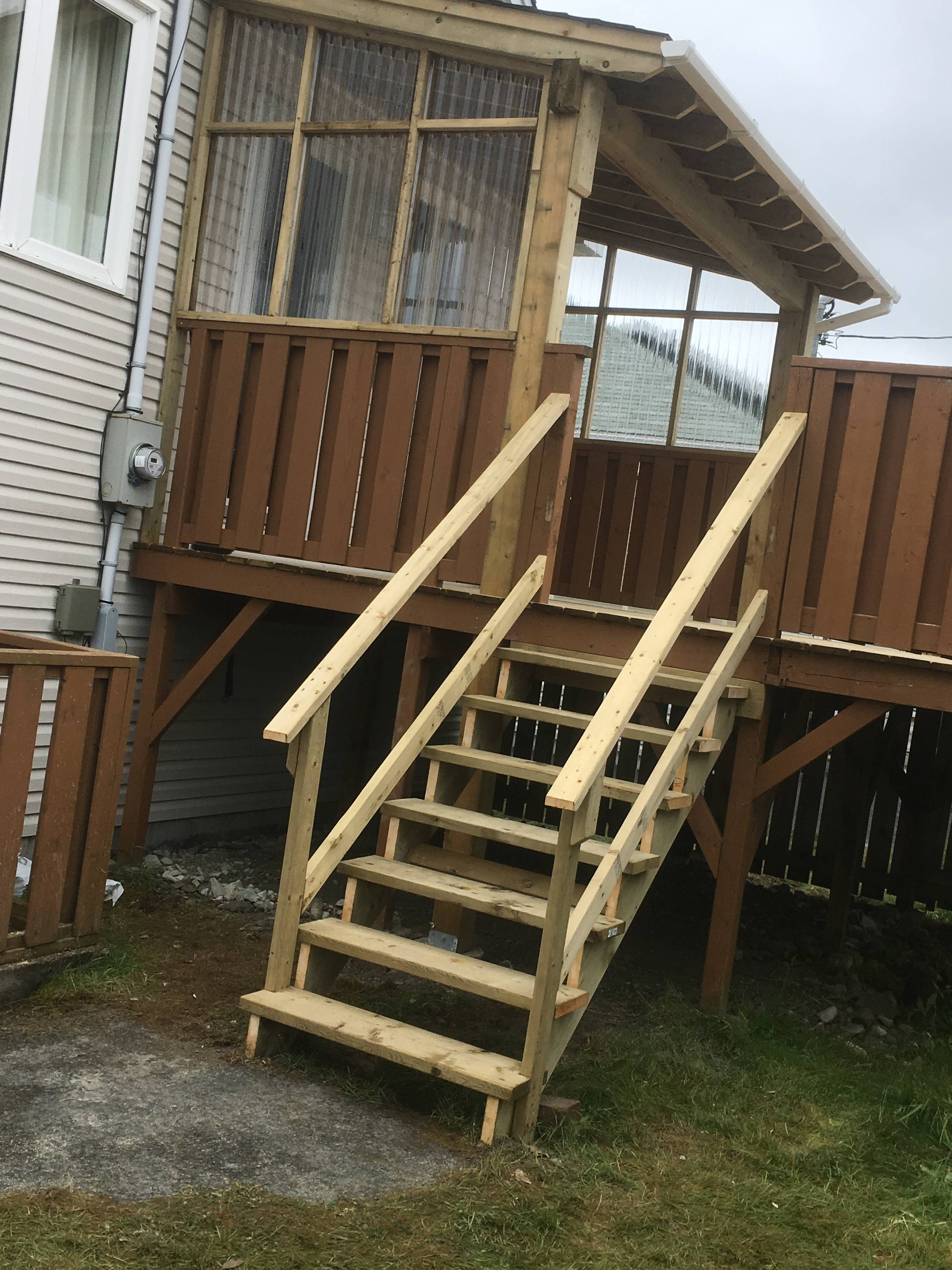 7' x 12' Roof & Stairs