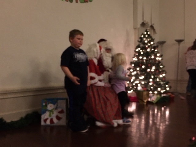 Santa, Mrs. Claus & Kids